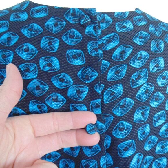 Vintage ALBERT NIPON Silk Blouse/Tunic, 8, Black/Blue, Geometric swirl - Picture 5 of 13